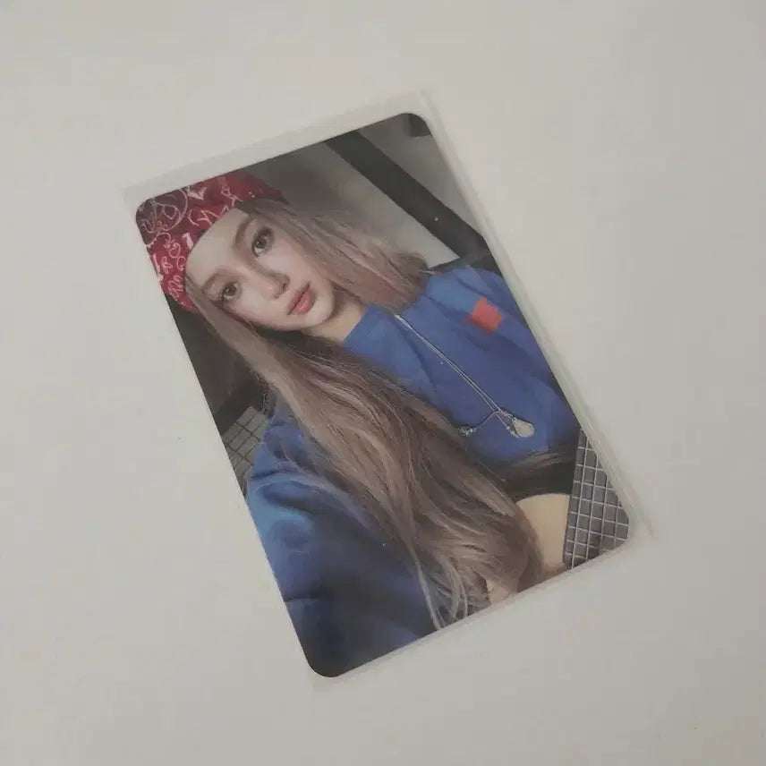 [BUNJANG] NewJeans Danielle Get Up Bunny Beach Bag Ver. Photocard / 뉴진스 다니엘 Get Up Bunny Beach Bag Ver.