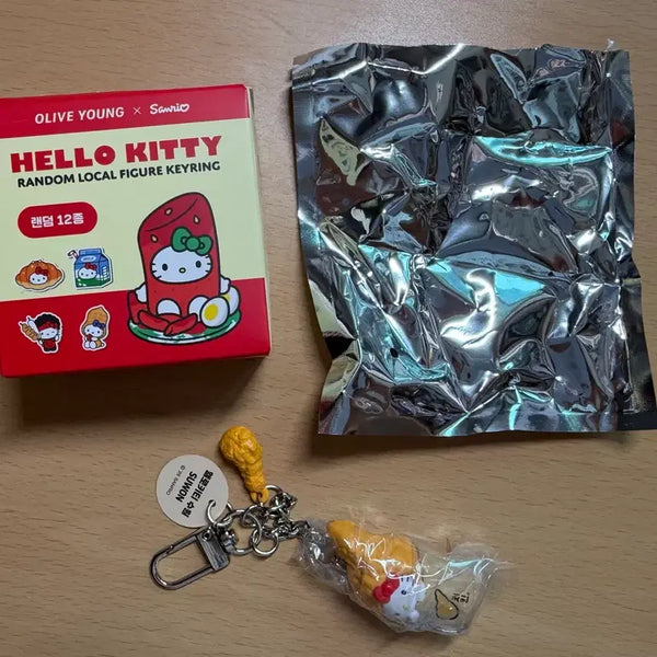 [BUNJANG] Hello Kitty Random Figure Keyring / 올리브영 헬로키티 랜덤 피규어 키링 수원