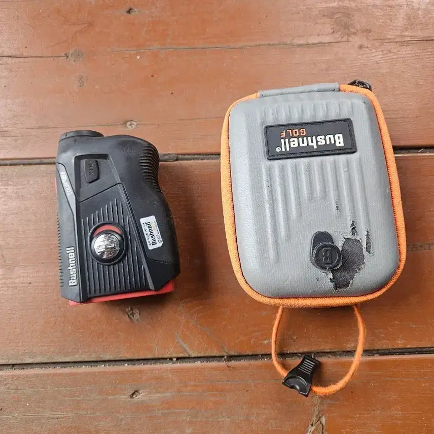 [BUNJANG] Bushnell Golf Rangefinder with Case / 부쉬넬 골프 거리 측정기