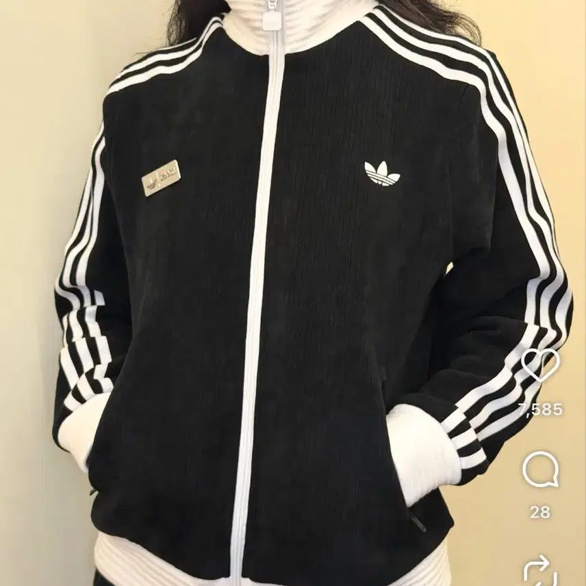 [BUNJANG] Adidas Jennie Collection Track Top Black / 아디다스 제니 컬렉션 트랙탑 블랙