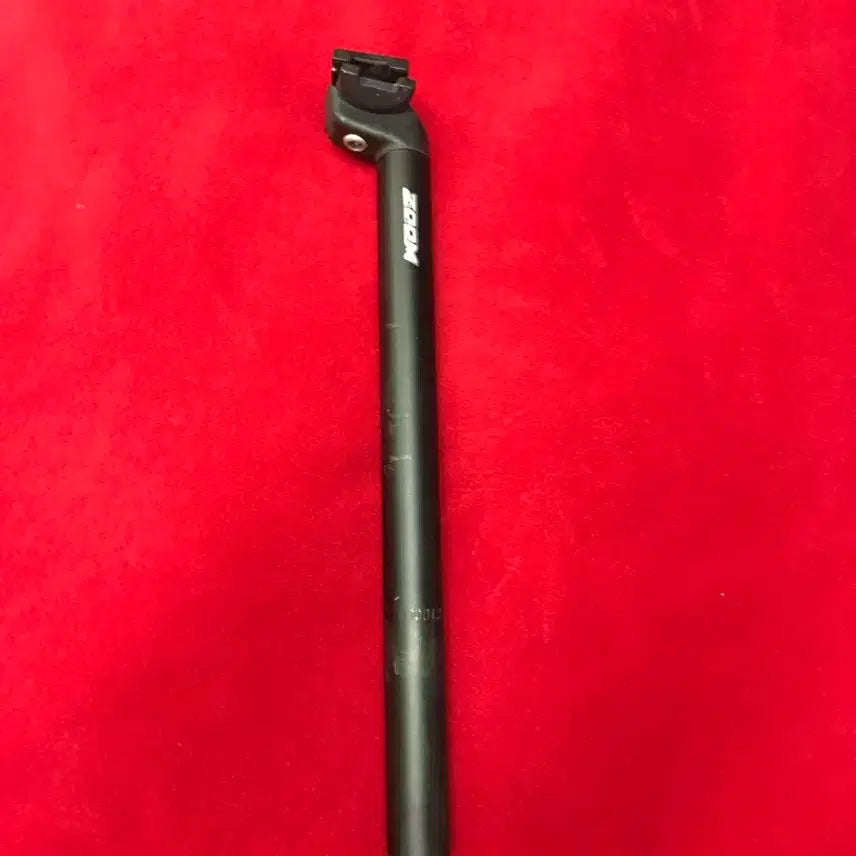 [BUNJANG] Zoom Bicycle Seatpost 27.2mm / 38cm / Zoom 자전거 싯포스트 27.2mm /38cm 안장봉