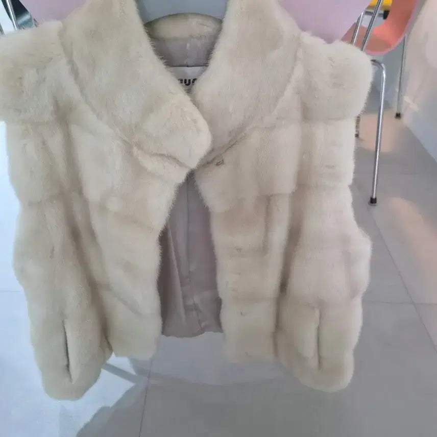 [BUNJANG] Naunice Mink Cashmere Vest / 나우니스 밍크 케시미어 베스트