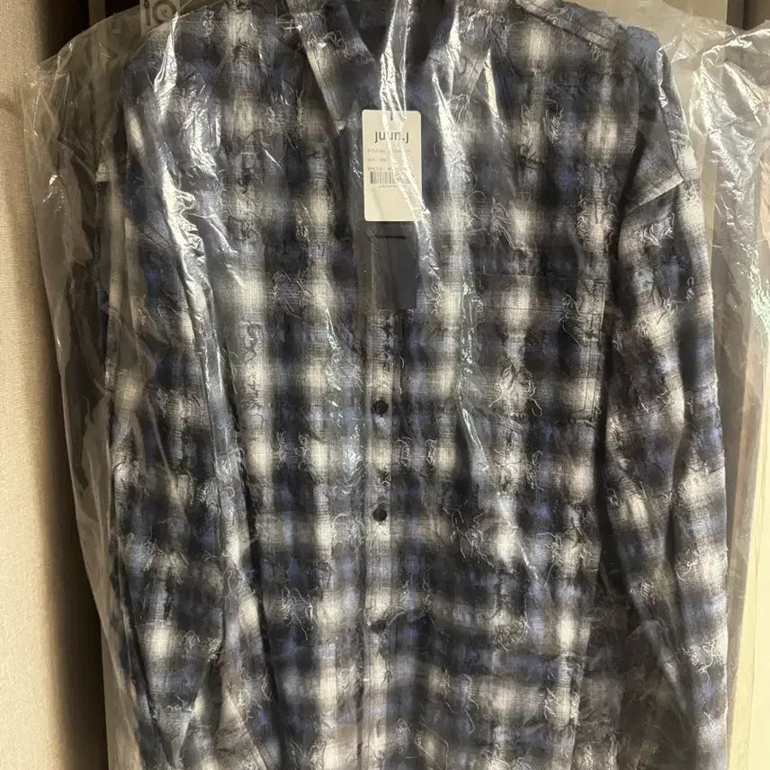 [BUNJANG] Juun.J Grid Blue Shirt / 준지 그리드 블루 50