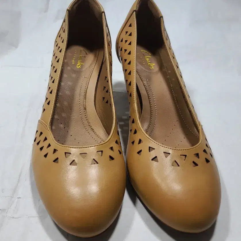 [BUNJANG] Clarks Women's Shoes Size 240 / 클락스 여성구두 240사이즈