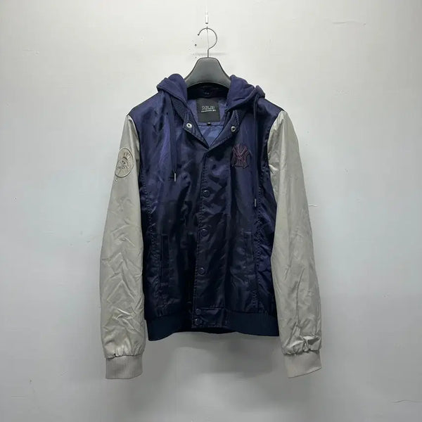 [BUNJANG] MLB New York Yankees Nylon Varsity Jacket Navy 100 / MLB 엠엘비 반광 뉴욕양키즈 나일론 바시티 L 100