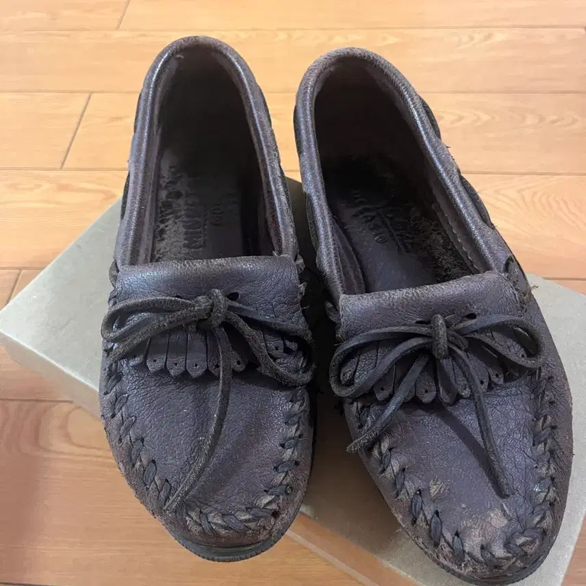 [BUNJANG] Minnetonka Moccasins / 미네통카 모카신