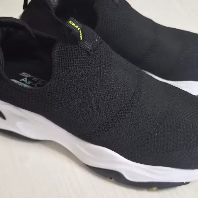 [BUNJANG] Skechers D'Lites 4.0 Sneakers / 스케쳐스 신발 운동화/딜 라이트 4.0 스니커즈 //245