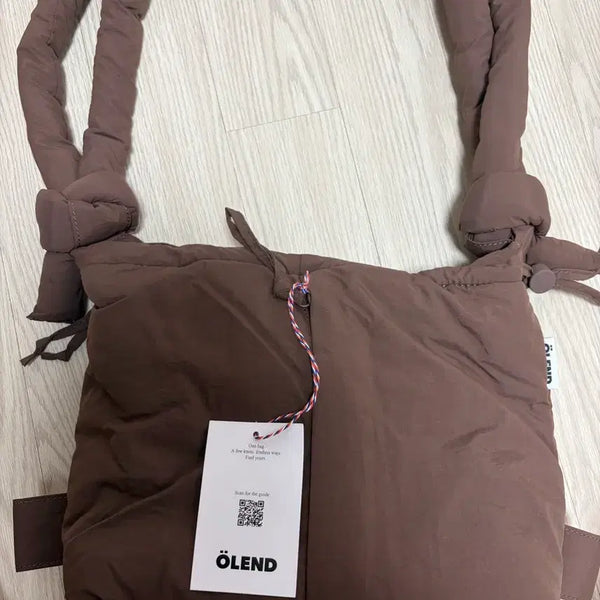 [BUNJANG] Compact Ona Soft Bag Chocolate / 컴팩트 오나 소프트백 초콜릿 색상 Compact Ona Soft Bag