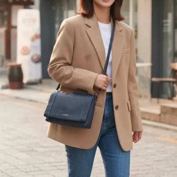[BUNJANG] Louis Quatorze Navy Leather Shoulder Bag / 루이까또즈 네이비 숄더백