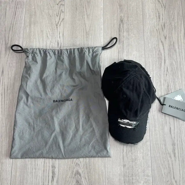 [BUNJANG] Balenciaga Distressed Brim Baseball Cap / 발렌시아가 디스트레스드 브림 베이스볼 캡
