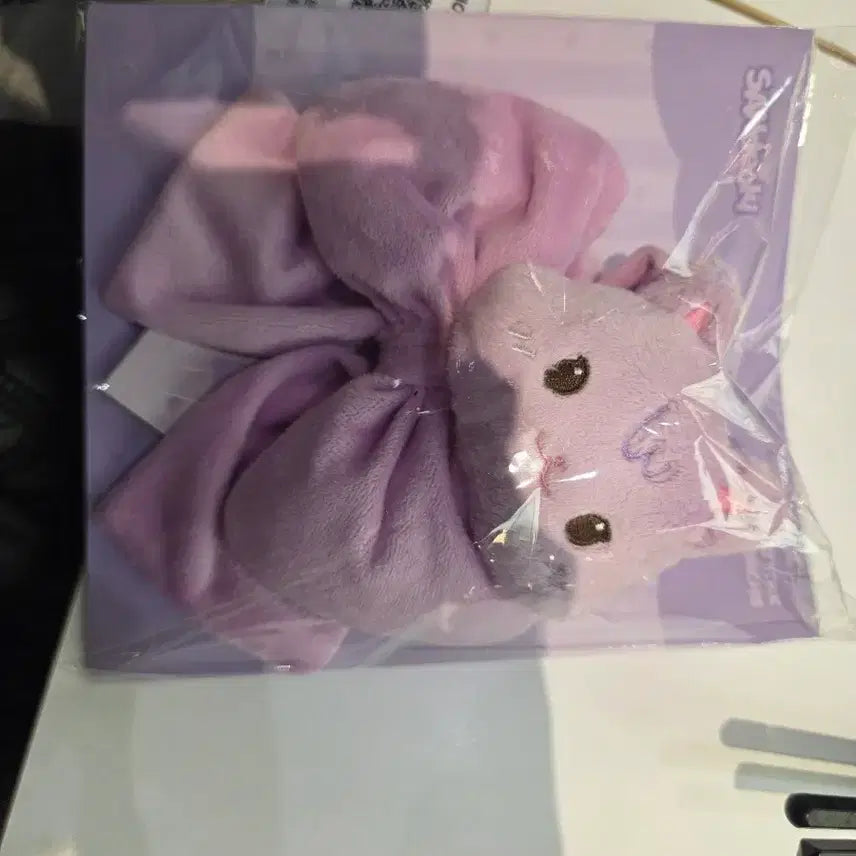 [BUNJANG] ATEEZ ATEEZ TINY Lightstick Scrunchie (San) / 에이티즈 애니티즈 타이니 응원봉 스크런치(산덕이)