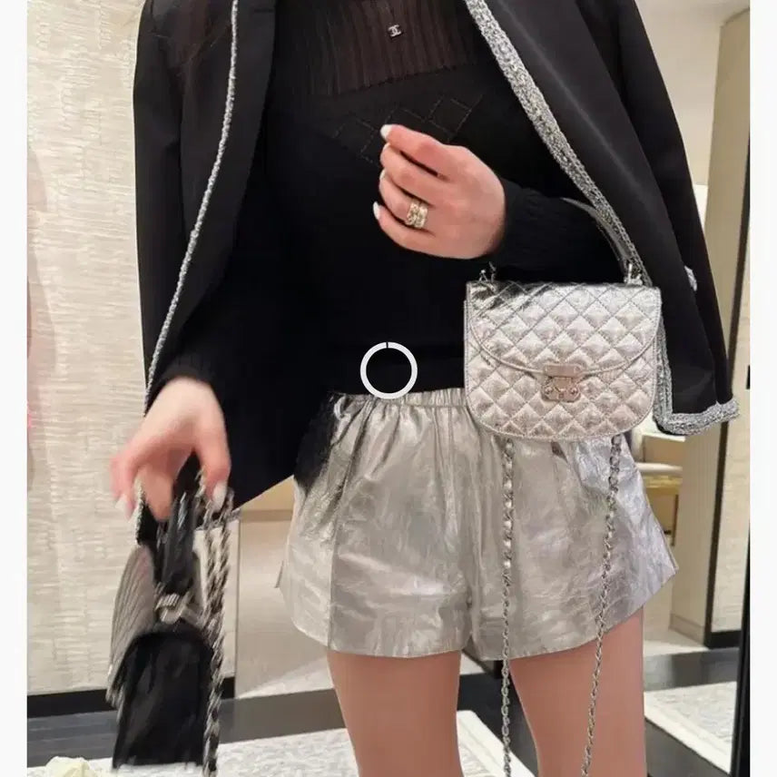 [BUNJANG] The Laureang Marron Glace Silver Bag / 더로랑 마롱글라쎄 실버백