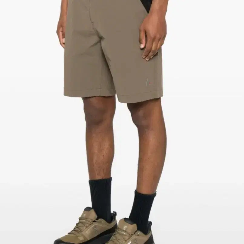 [BUNJANG] ROA Hiking Shorts / ROA HIKING SHORTS