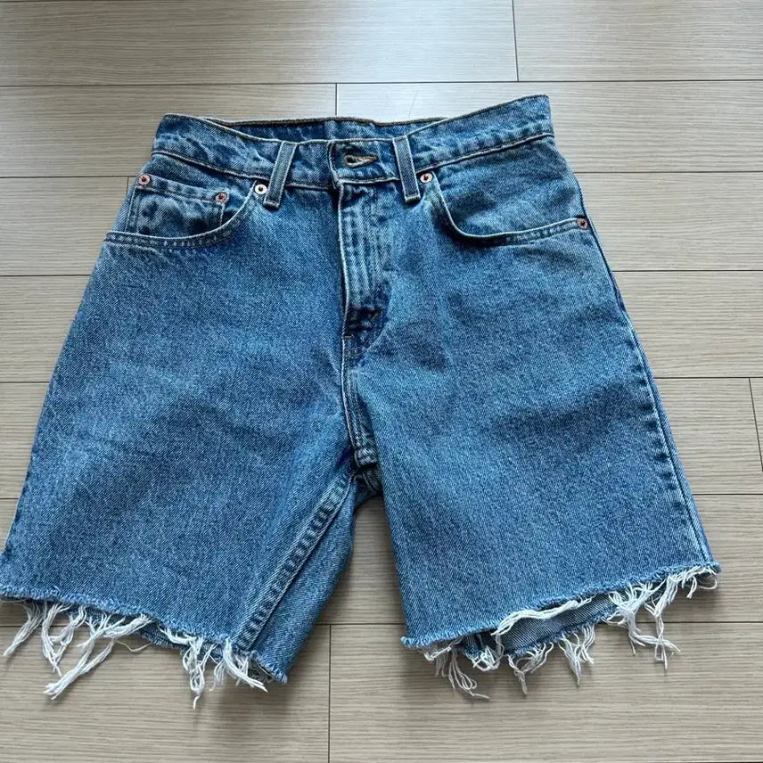 [BUNJANG] Vintage Levi's 550 & 577 Women's Denim Shorts Bundle / 90s미제리바이스550, 577 여성용 데님 숏팬츠 일괄 판매