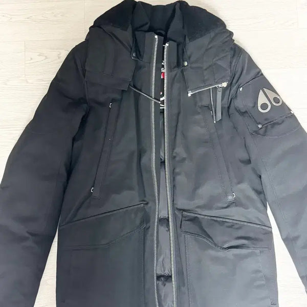 [BUNJANG] Moose Knuckles Padded Winter Jacket / 무스너클 패딩