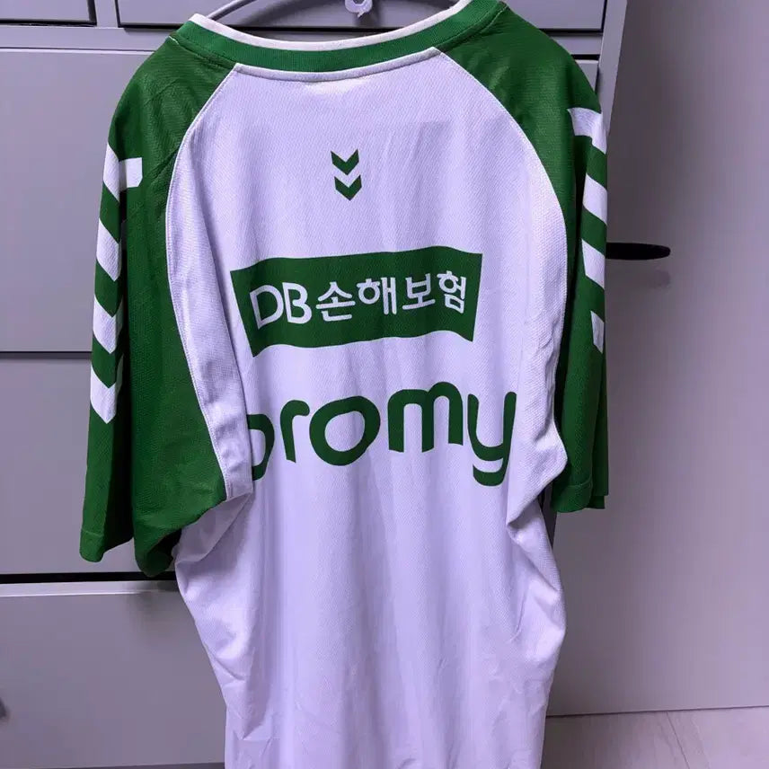 [BUNJANG] DB Promy Authentic Player Issued Shooting Jersey with Player Signatures / db프로미 슈팅져지