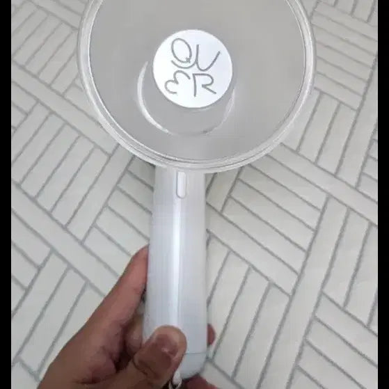 [BUNJANG] QWER Official Lightstick / QWER  공식 응원봉 팝니다