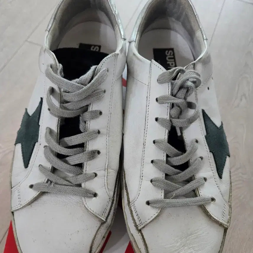 [BUNJANG] Golden Goose Sneakers / 골든구스 스니커즈 275