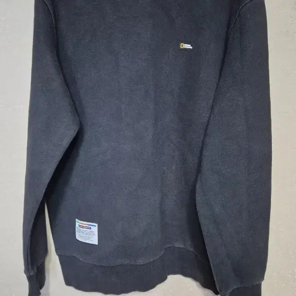 [BUNJANG] National Geographic Black Sweatshirt / 내셔널지오그래픽 맨투맨 블랙