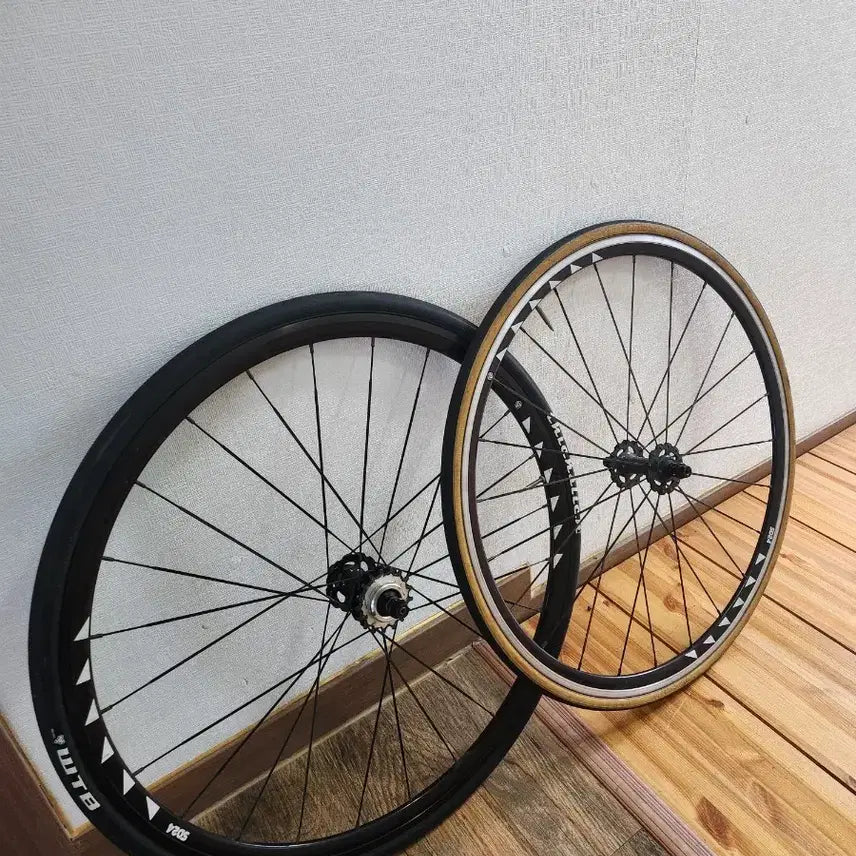 [BUNJANG] Pixie Wheelset - WTB Rims with 23c Tires (Front Wheel Only) / 픽시 휠셋