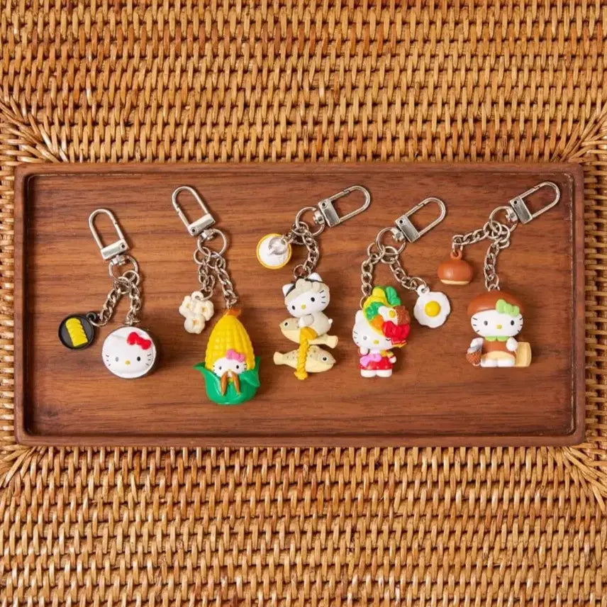 [BUNJANG] Olive Young Hello Kitty Figure Keychain / (새상품) 정가양도 올리브영 헬로키티 피규어 키링 서울 보성 공주 부산 수원 전주 대전