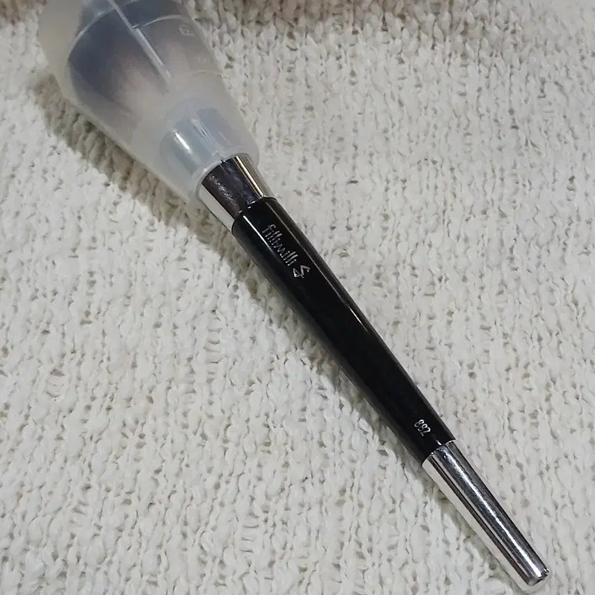 [BUNJANG] Fillimilli Powder Brush / 필리밀리 파우더 브러쉬