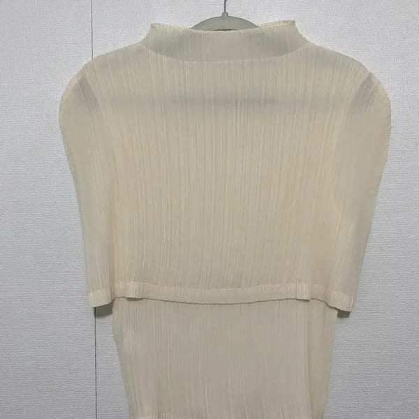 [BUNJANG] R2W Cape Pleated Blouse / R2W케이프 플리츠