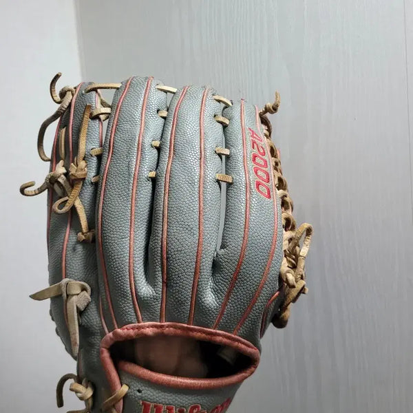 [BUNJANG] Wilson A2000 Outfield Glove / 윌슨A2000 외야글러브 판매or같은등급1루미트 교환합니다