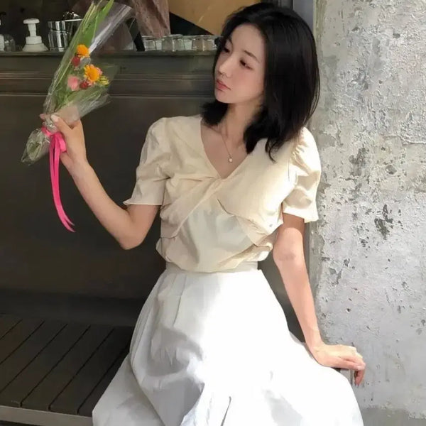 [BUNJANG] Dehève Twist Blouse Cream Yellow / 드헤베 트위스트 블라우스 크림 옐로우