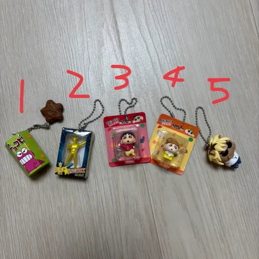 [BUNJANG] Crayon Shin-chan Figure Keychain / 짱구는 못말려 피규어 키링