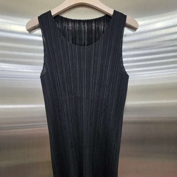 [BUNJANG] PLEATS PLEASE Sleeveless Long Top / 플리츠플리츠 슬리브리스 롱탑