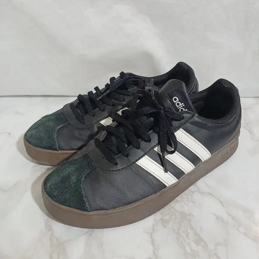 [BUNJANG] Adidas Women's Sneakers 240 / 아디다스 여성 스니커즈 240 (26D631)