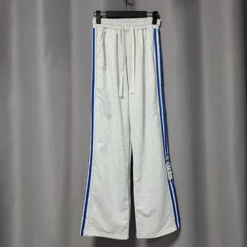[BUNJANG] Three-Striped Wide Training Pants / 삼선 와이드 트레이닝 바지