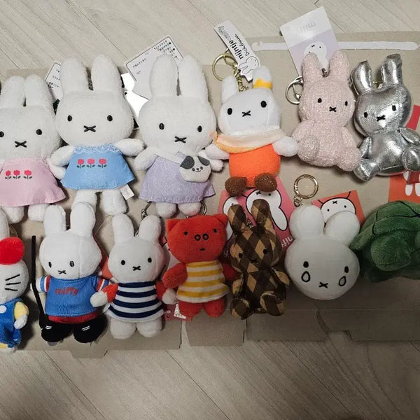 [BUNJANG] Miffy Plush Keychain / 미피 인형 키링 팝니다