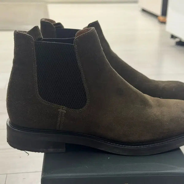 [BUNJANG] Massimo Dutti Suede Chelsea Boots / 마시모두띠 스웨이드 첼시부츠 (265)
