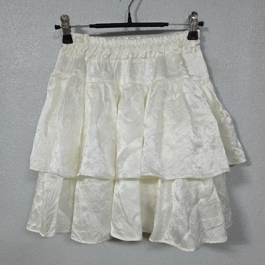 [BUNJANG] Magnum Viscose Frill Mini Skirt / Magnum 비스코사 프릴 미니스커트 55