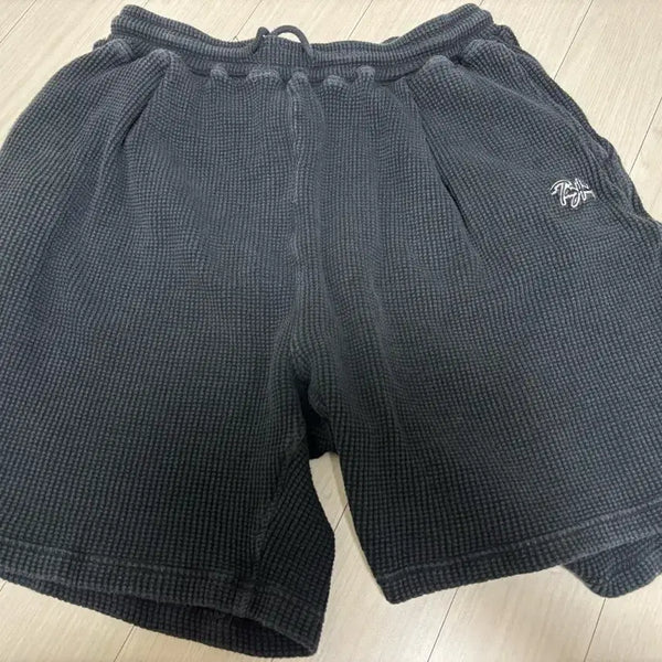 [BUNJANG] Toniewack Waffle Pattern Sweat Shorts / 토니웩 스웨트 팬츠 반바지