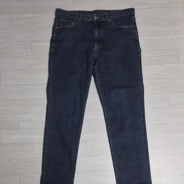 [BUNJANG] SPAO Dark Wash Jeans L Size / 급처) 스파오 짙은 청바지 싸게 팝니다