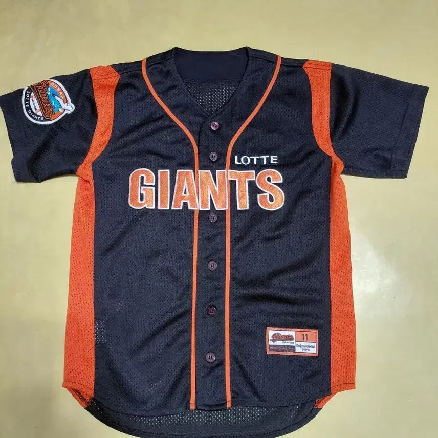 [BUNJANG] Lotte Giants Away Professional Uniform Size 85 / 롯데자이언츠 원정 프로페셔널 유니폼 85사이즈 팝니다