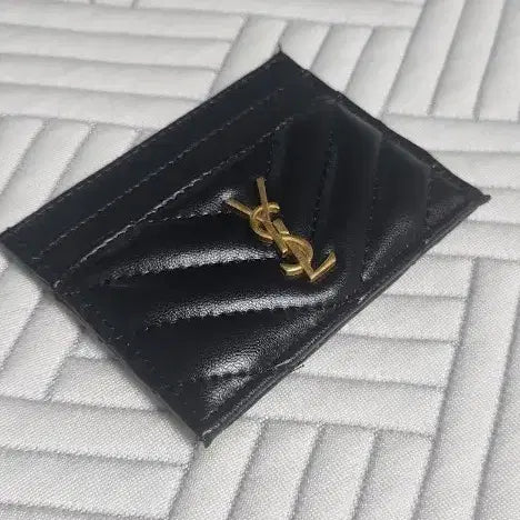 [BUNJANG] Yves Saint Laurent Wallet / 입생로랑 지갑 팝니다 개급처