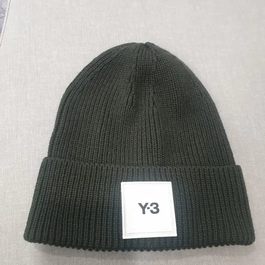 [BUNJANG] Y-3 Khaki Knit Beanie Hat / Y-3 비니 모자 카키색