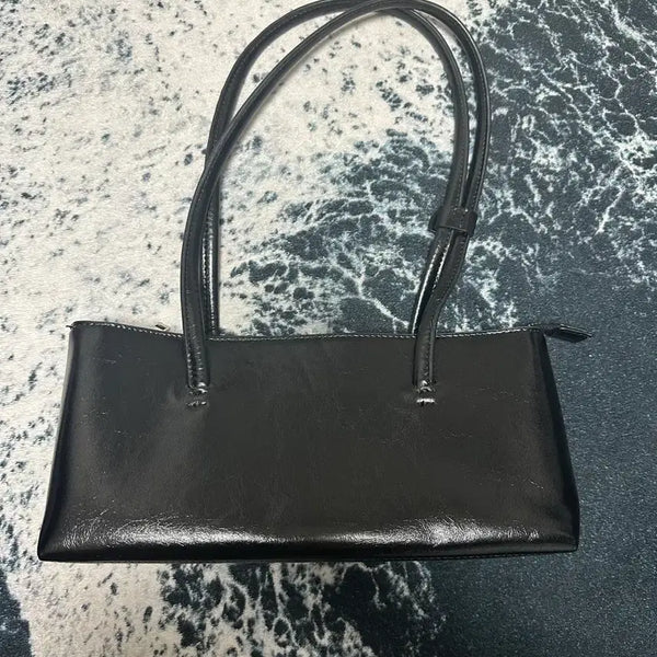 [BUNJANG] Spao Baguette Shoulder Bag Black / [슈펜] 바게트 숄더백 블랙