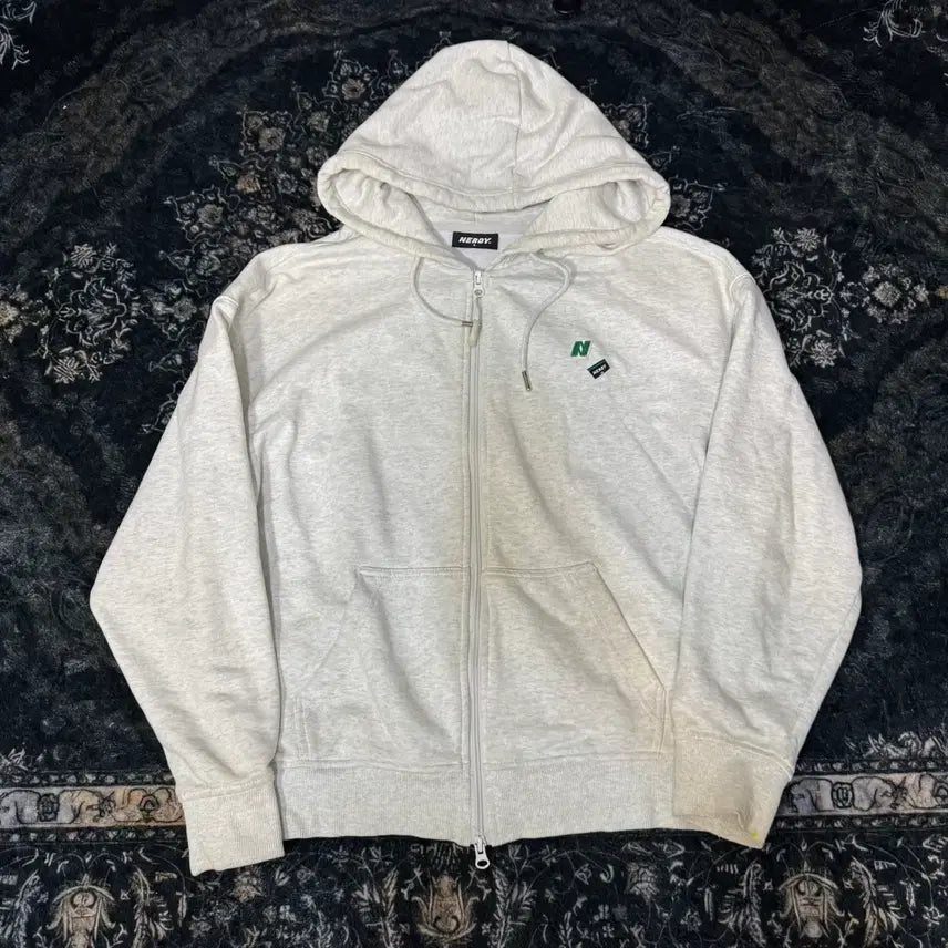 [BUNJANG] NERDY Small Logo Patch Hoodie Zip-up / 널디 스몰 로고 패치 후드집업