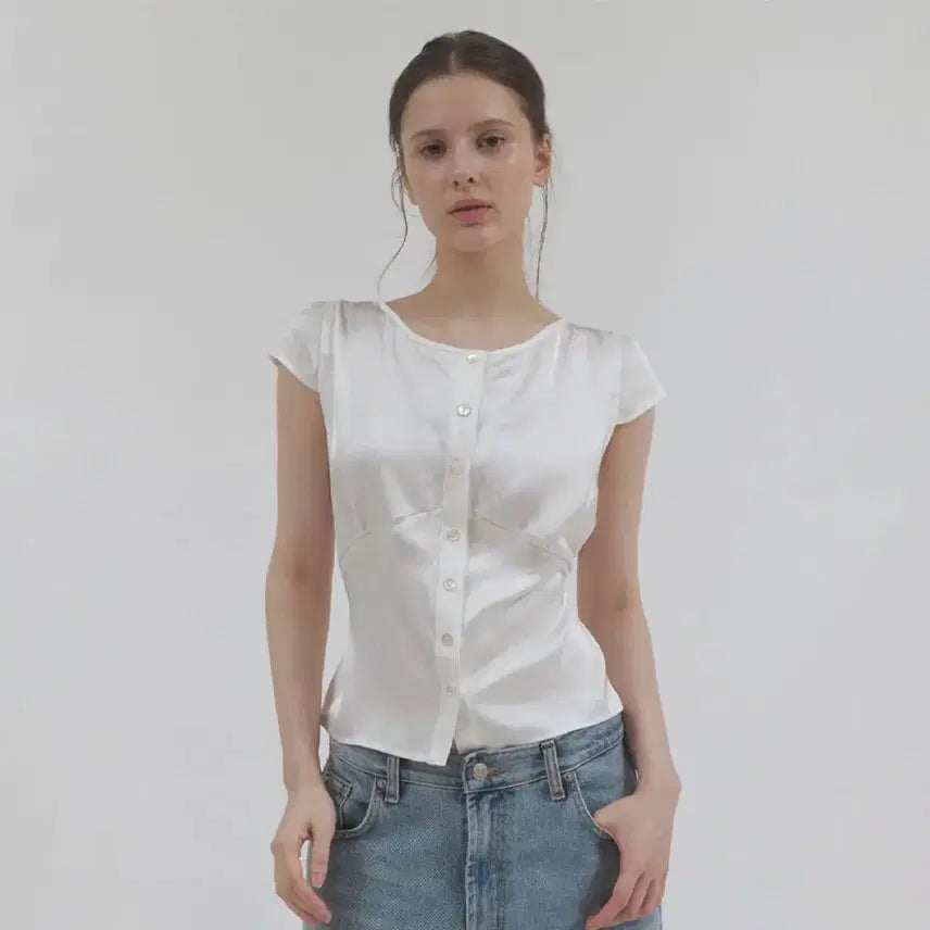 [BUNJANG] Headment Soft Gleam Blouse (White) / 헤더먼트 soft gleam blouse (white)