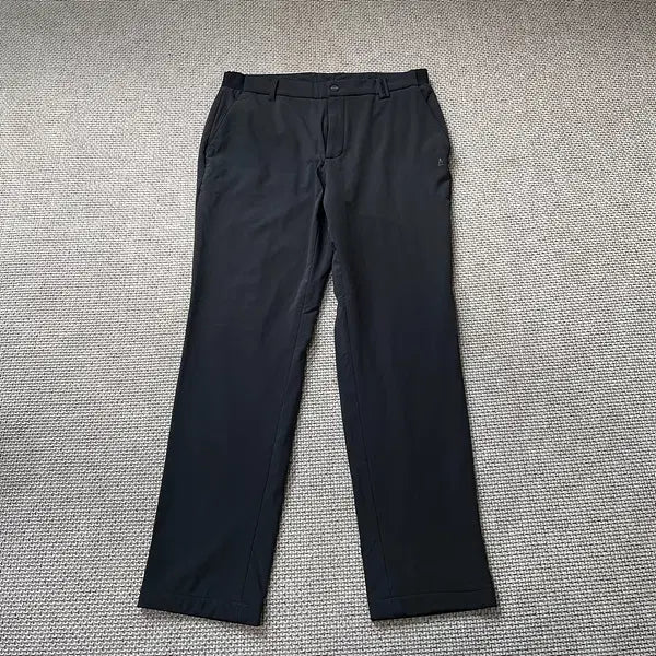 [BUNJANG] Basquiat Rose Printed Fleece Lined Golf Pants / 32 장미쉘 바스키아 기모 골프 바지 N.6072