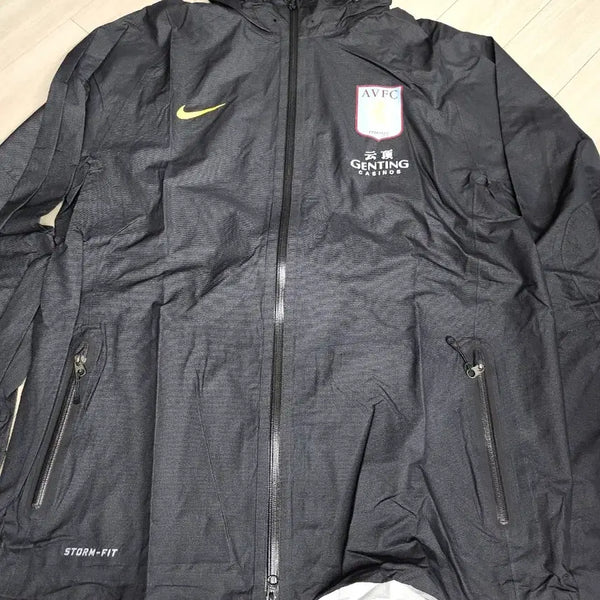 [BUNJANG] Aston Villa Match-Worn Rain Jacket L105 / 아스톤빌라 지급용 레인자켓 (L105)