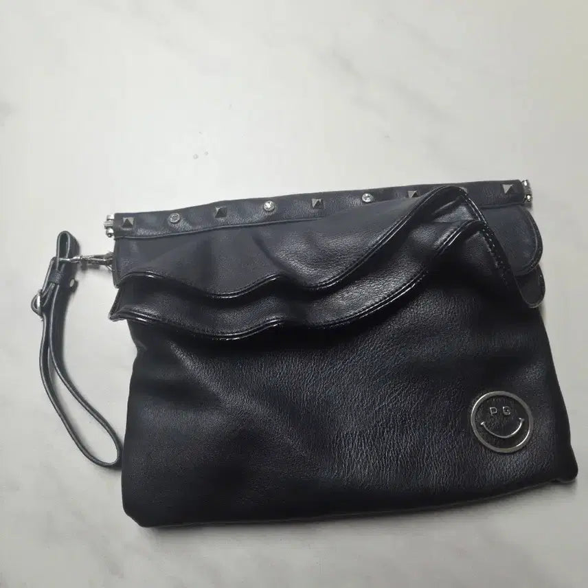 [BUNJANG] PARIGATES Studded Clutch Bag / 파리게이츠 클러치 백