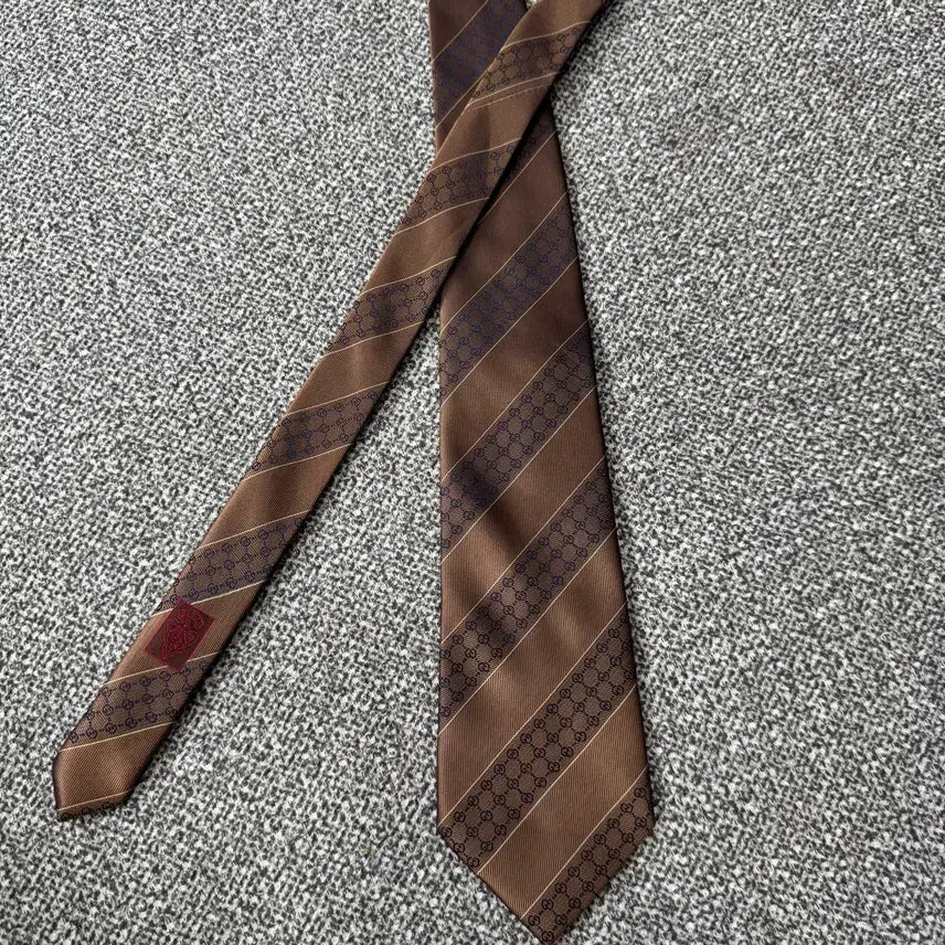 [BUNJANG] Gucci Vintage Silk GG Pattern Necktie Brown / 구찌 빈티지 정품 넥타이