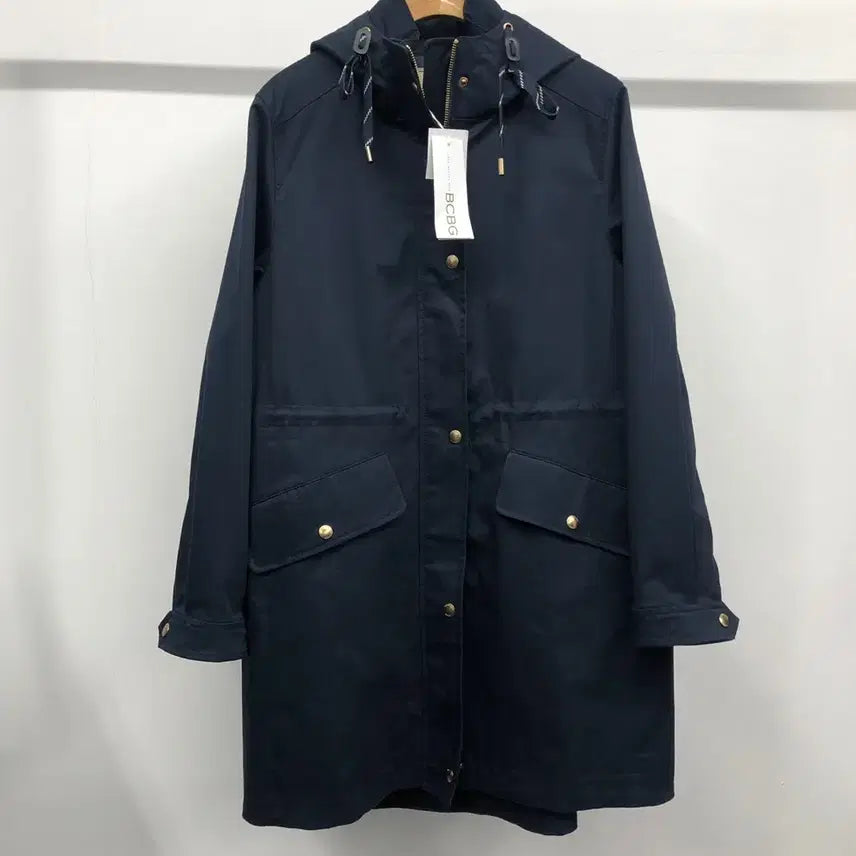 [BUNJANG] BCBG 25FW Navy Hooded Jumper Jacket / 새상품) BCBG 비씨비지 25년 후드 점퍼 자켓 66