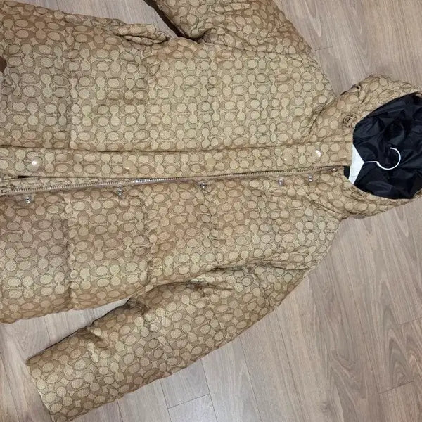 [BUNJANG] Coach Duck Down Padded Parka / 코치덕다운패딩